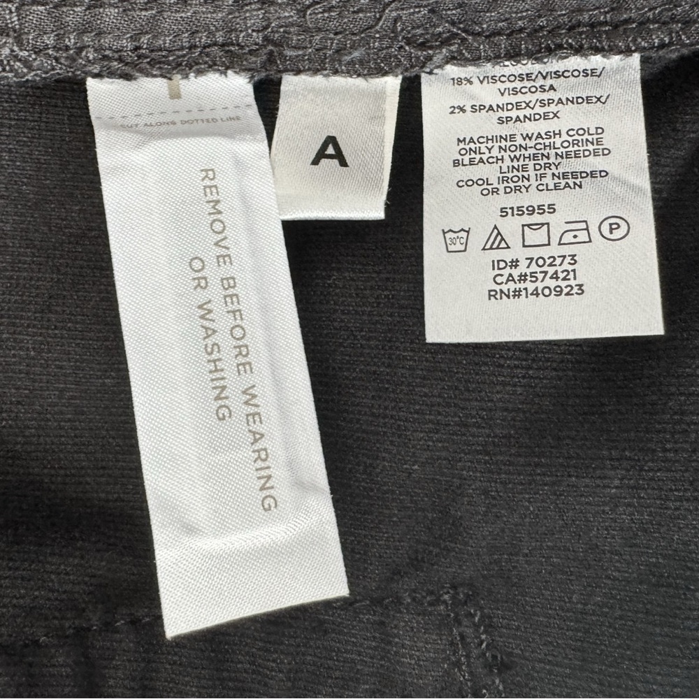 LOFT Plus Black Midrise Stretch Velour Skinny Pants size 22 NWT - Picture 15 of 16